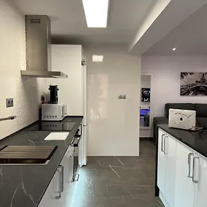  Apartment Espacioso De Diseno A 3 Min Renfe.